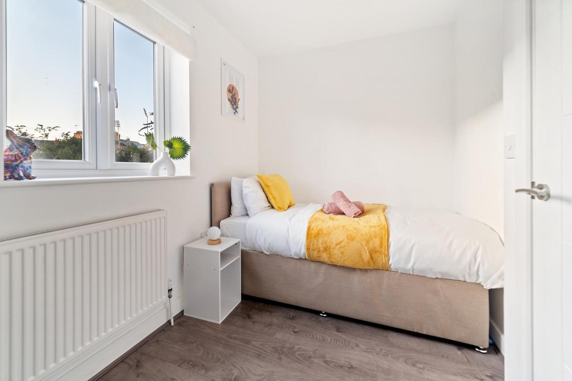 7Nights Special L Modern House Near City Center Sleeps 6 With Free Parking L By Zen Nights Short Lets & Serviced Accommodations Leicester Luaran gambar